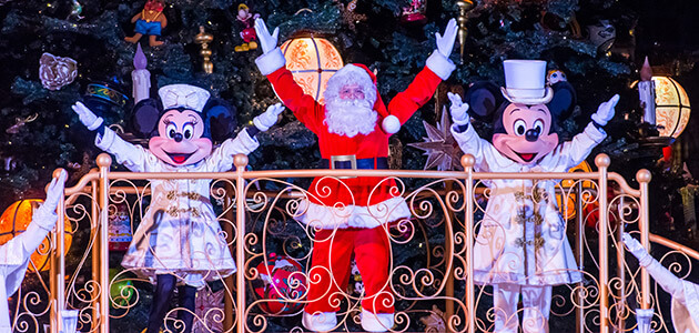 The World's Biggest Mouse Party featuring Mickey, Minnie and Santa at Disneyland Paris