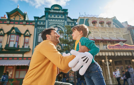  Family on Main Street, U.S.A