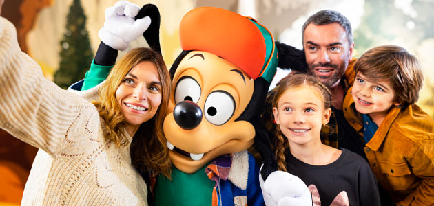 Disney Character Encounters at Disney Sequoia Lodge