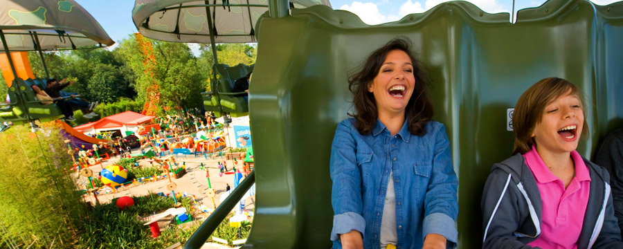 Toy Soldiers Parachute Drop at Toy Story Playland in Walt Disney Studios® Park