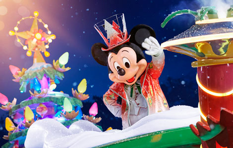Disneyland Paris Enchanted Christmas Season
