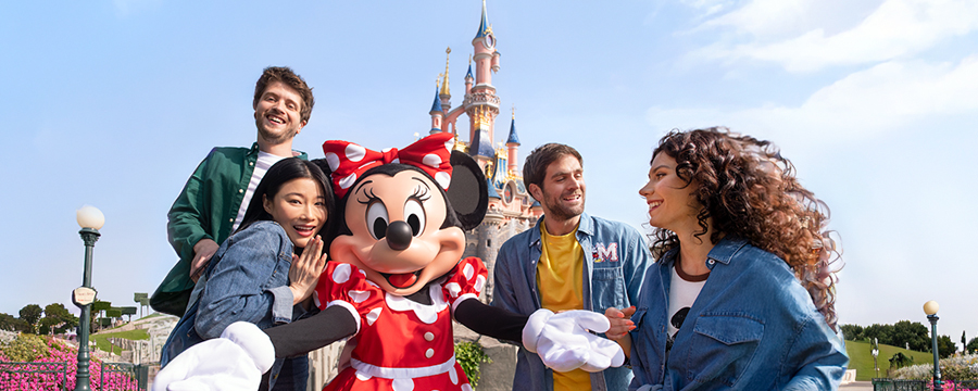 2 Disney Parks full of never-ageing fun