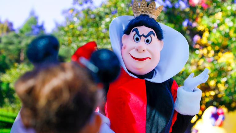 Disney S Halloween Festival At Disneyland Paris Disneyland Paris