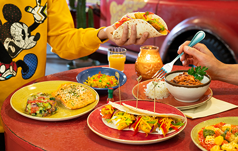 Guests enjoying Tex-Mex dishes at La Cantina at Disney Hotel Santa Fe