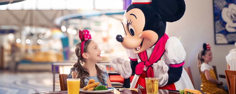 Young guest enjoys Character breakfast with Donald Duck