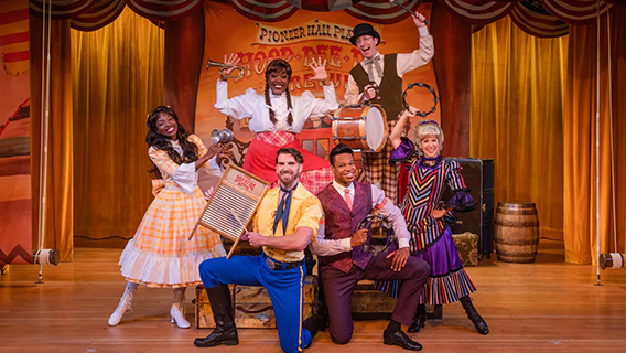 Live entertainment at a themed dinner show
