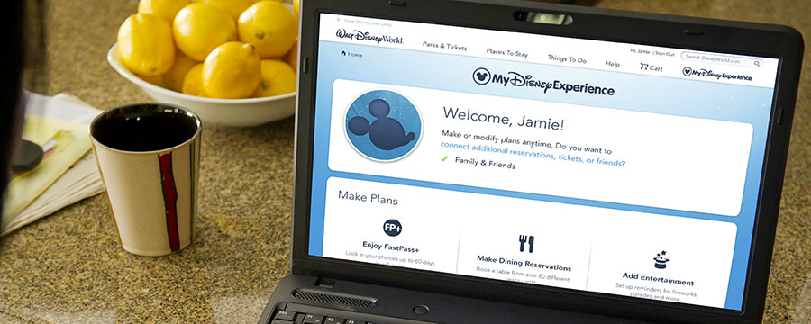 Guest using My Disney Experience on their laptop