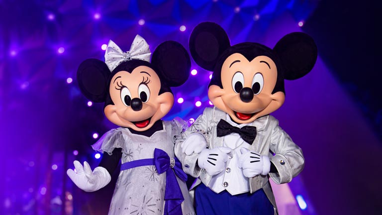 https://www.disneyholidays.co.uk/walt-disney-world/images/tickets/mobile/mickey-minnie-100th-anniversary-celebration-at-epcot.jpg